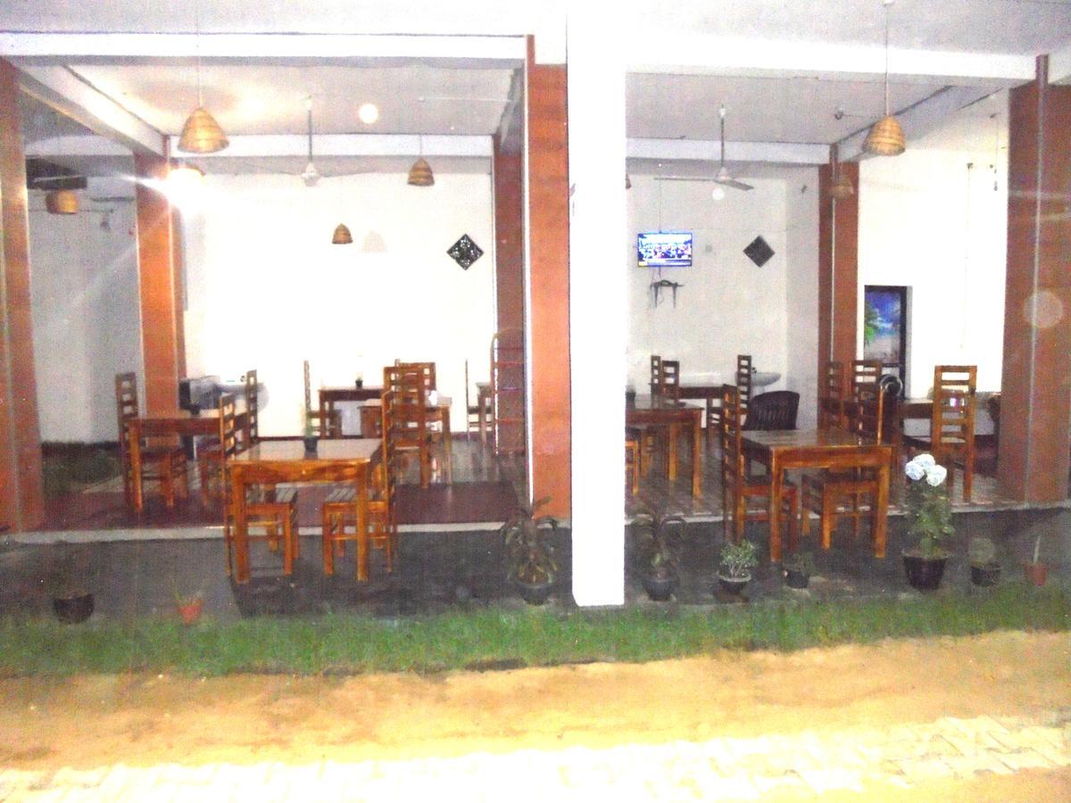 Surf Bay Resort Arugam Bay Exterior foto